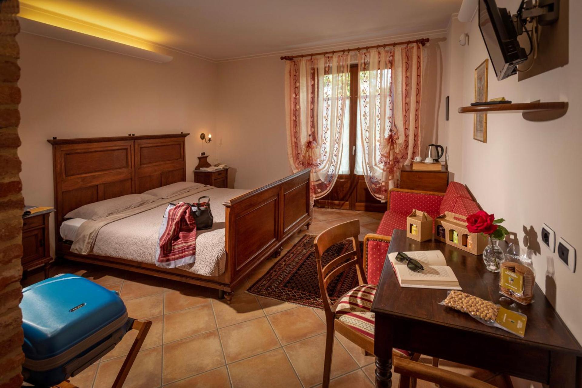 Agriturismo Cascina Monchiero Bra Luaran gambar