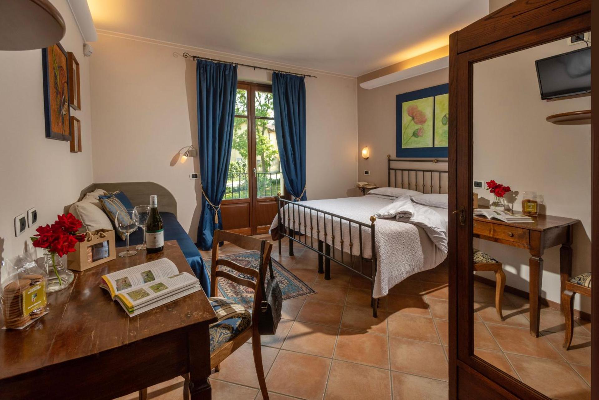 Agriturismo Cascina Monchiero Bra Luaran gambar