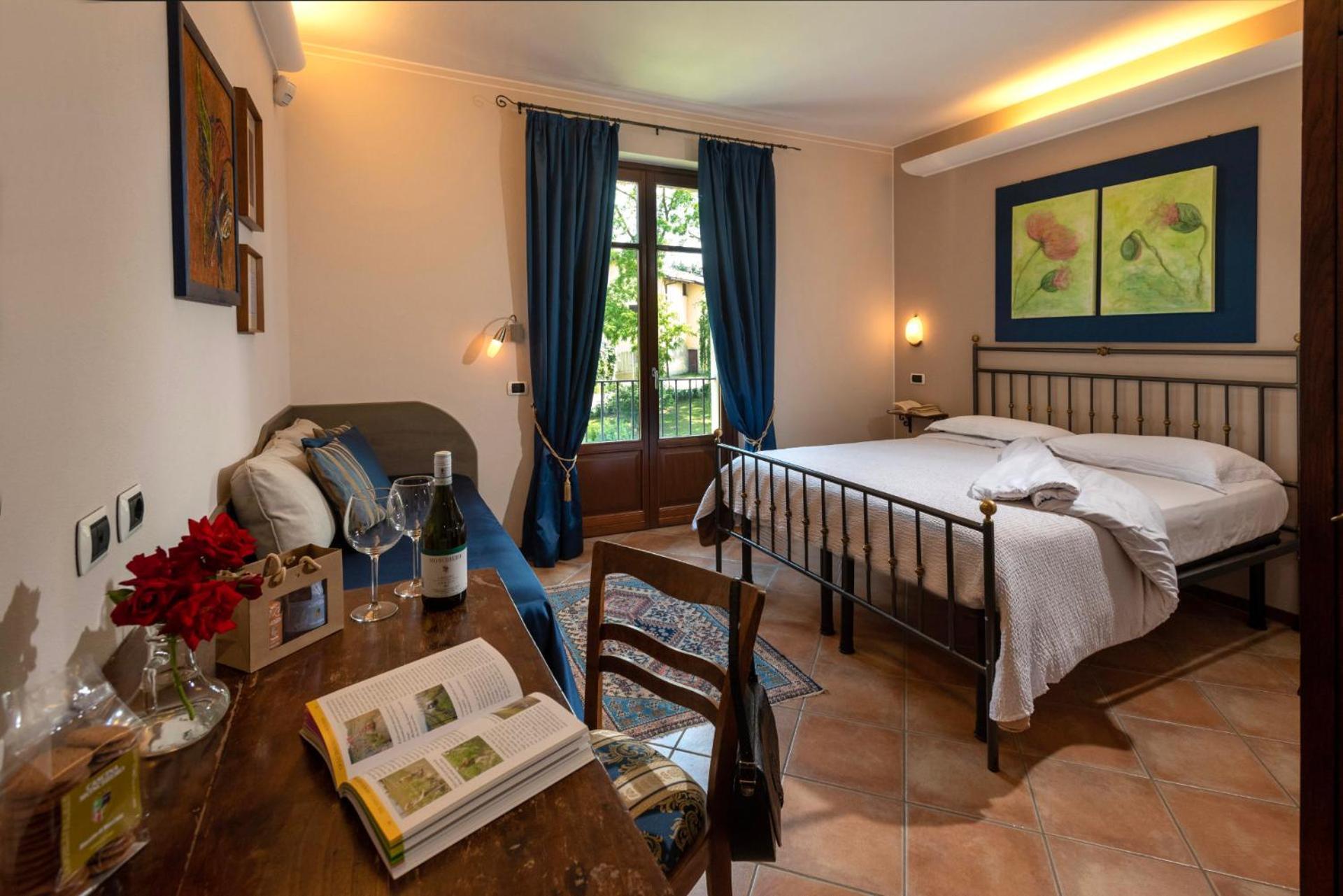 Agriturismo Cascina Monchiero Bra Luaran gambar