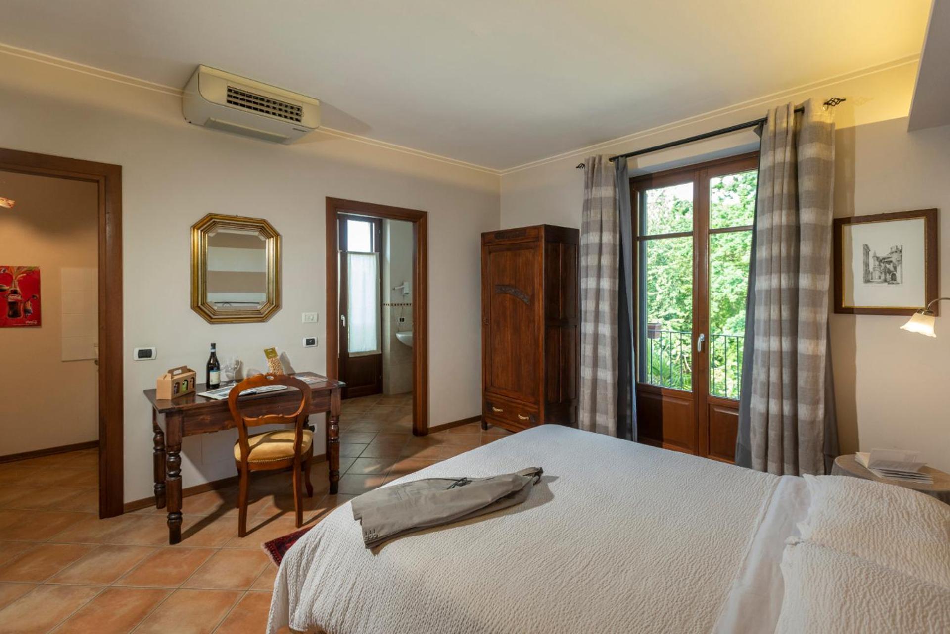 Agriturismo Cascina Monchiero Bra Luaran gambar